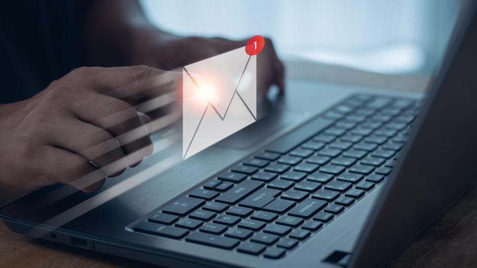 E-Mails bei Microsoft: Diese Studie beleuchtet Kommunikationsstrukturen im Konzern E-Mails bei Microsoft: Diese Studie beleuchtet Kommunikationsstrukturen im Konzern