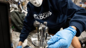 Unbegrenzte Einsatzmöglichkeiten: Metallteil zum ersten Mal im 3D-Druck im Weltraum hergestellt