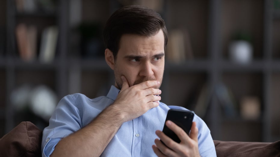 Wer entscheidet eigentlich, was eine Karriere ausmacht – und wie gestalten wir unsere? (fizkes/Shutterstock) Karriereentscheidungen: Wonach richten wir sie aus?