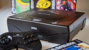 Sega Saturn Slim und Playstation SNES: Designer entwirft Retro-Konsolen – die es so nie gegeben hat