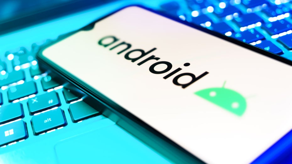 Android 16 könnte früher kommen als erwartet. (Foto: JarTee / Shutterstock) Android 16 könnte deutlich früher erscheinen als erwartet