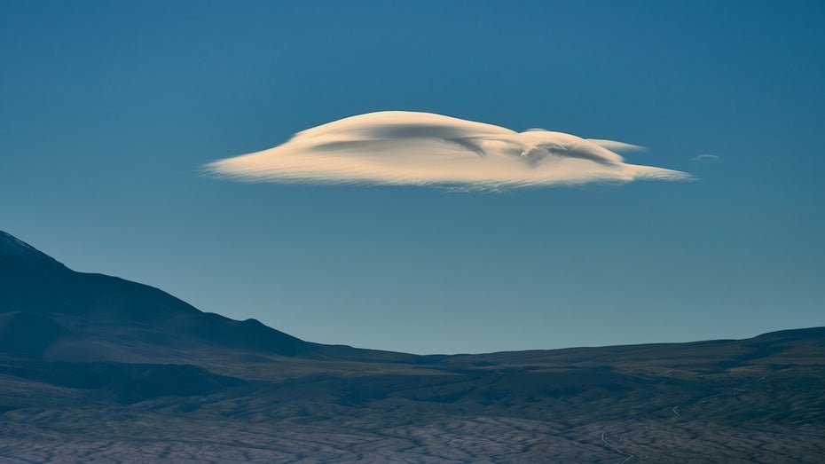 Diese merkwürdige Wolke taucht immer am selben Ort auf: Die Nasa verrät, wie sie entsteht