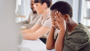 Präsentismus bei psychischen Belastungen: So schadet er allen