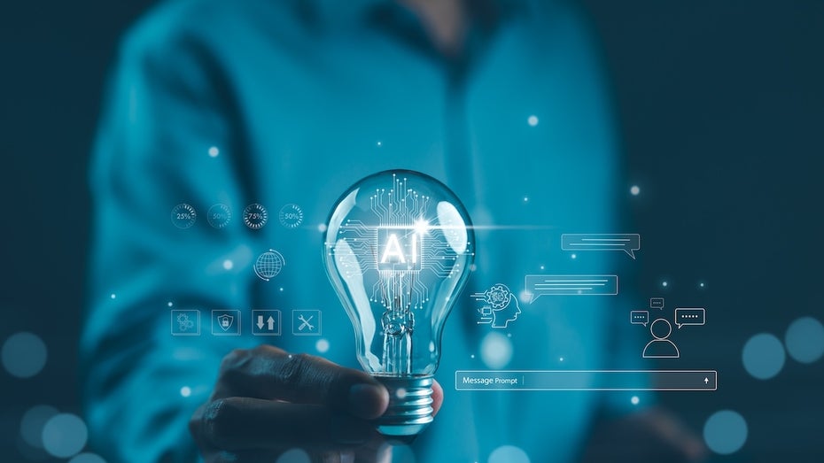 Die günstige KI soll es in einigen Bereichen mit OpenAIs Modellen aufnehmen können. (Bild: Shutterstock/SuPatMaN) Diese KI wurde für 50 Dollar in nur 30 Minuten erstellt – und soll trotzdem mit OpenAI gleichziehen