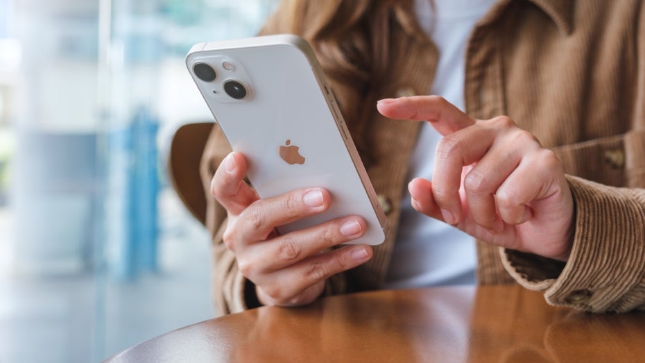 Apple will Satellitenkommunikation auf iPhones ausbauen – aber SpaceX blockt
