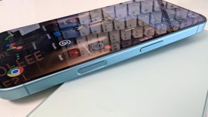 Rückkehr der Smartphone-Buttons: Warum Hersteller plötzlich auf Extra-Knöpfe setzen