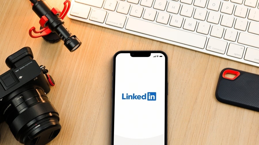 Linkedin-Update: Warum Videos als Artikelcover deine Reichweite steigern könnten