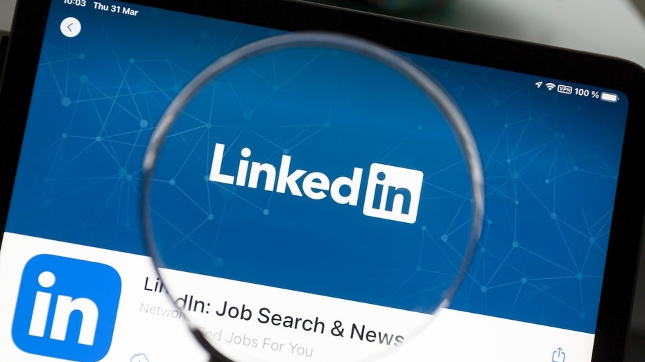 Linkedin setzt auf KI: Wie euch künstliche Intelligenz künftig bei der Jobsuche helfen soll