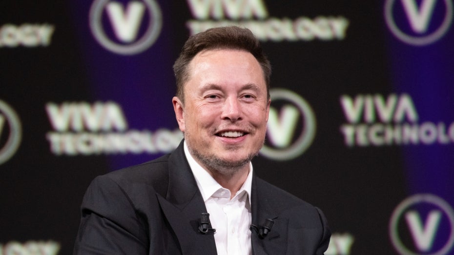 Musk, Macht und Milliarden: Bedient sich der SpaceX-Chef bei der NASA?