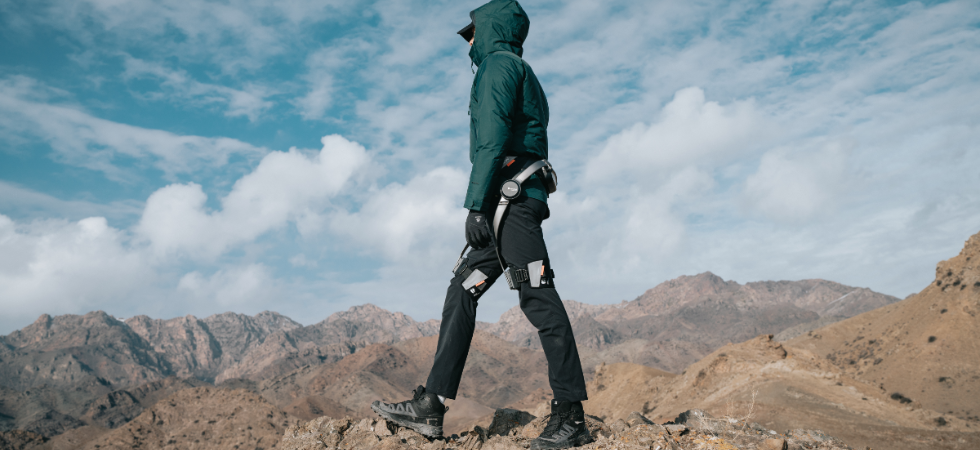 Mehr Ausdauer, weniger Anstrengung: Wie das erste Outdoor-Exoskeleton das Wandern revolutioniert
