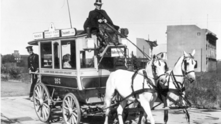 ÖPNV mit Pferd: So starteten die ersten Omnibusse vor 200 Jahren in Berlin