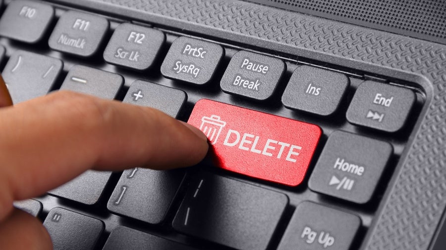 In diesem Spiel könnt ihr nur verlieren: Warum ihr mit jedem Sieg Daten von eurem PC löscht In diesem Spiel könnt ihr nur verlieren: Warum ihr mit jedem Sieg Daten von eurem PC löscht