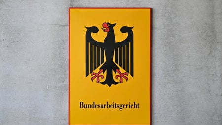 „Gleicher Lohn für gleiche Arbeit“? Nicht immer – Bundesarbeitsgericht schafft Klarheit