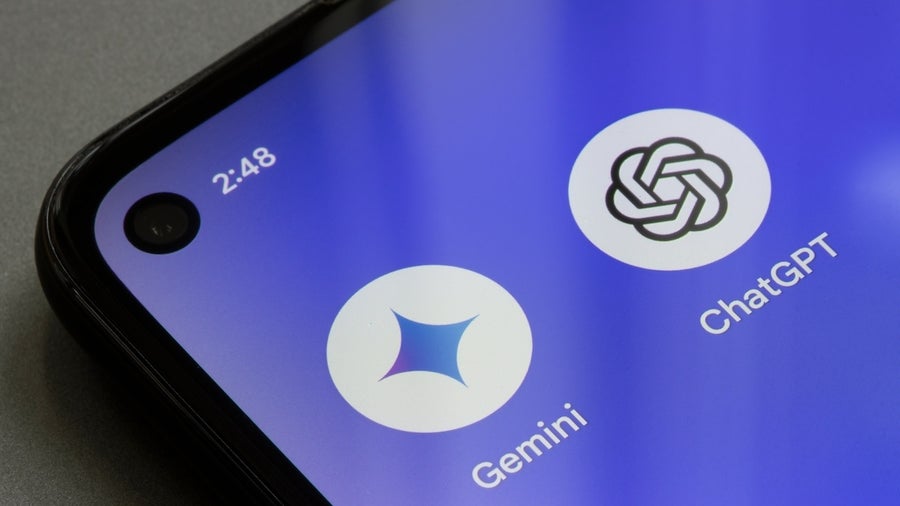 Neue Regeln ab August: Was sich bei Smartphones, Ausweisen und KI ändert