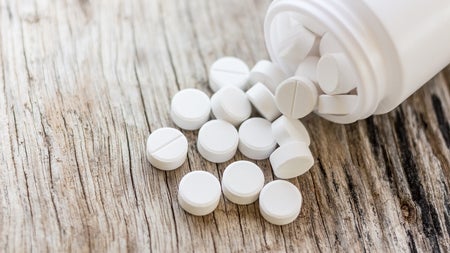 Paracetamol aus Plastikflaschen: So stellen Wissenschaftler Schmerzmittel aus Müll her