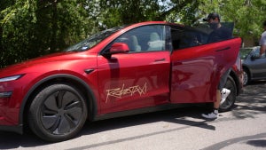 Kurz nach Start: Irrfahrten von Teslas Robotaxis rufen Behörden auf den Plan