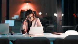 Microsoft warnt vor „unendlichem Arbeitstag” – und KI kann ihn noch verschlimmern