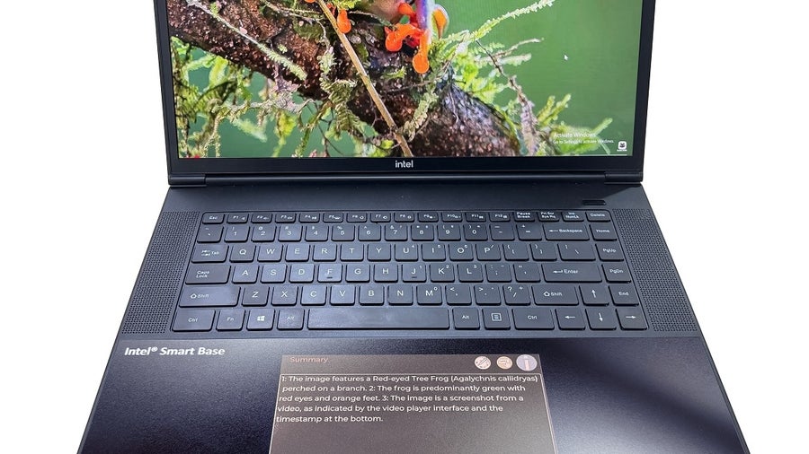 Touchbar-Ersatz: E Ink will Touchpad im Laptop zum E-Reader für KI-Apps machen Touchbar-Ersatz: E Ink will Touchpad im Laptop zum E-Reader für KI-Apps machen