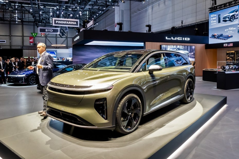 Das SUV Lucid Gravity wird auf dem Genfer Internationalen Automobilsalon präsentiert.