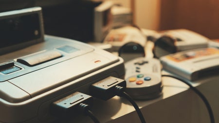 Über 30 Handhelds beschlagnahmt: Italien geht mit 80 Jahre altem Gesetz gegen Gaming-Youtuber vor