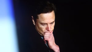 US-Kongress bewilligt Milliarden für Mondfahrt-Pläne der NASA: Warum Musk damit unzufrieden ist