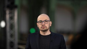 Demis Hassabis über AGI: Warum der Deepmind-CEO KI lieber länger im Labor behalten hätte