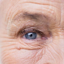 Biologisches Alter: Was Alternsuhren über deinen Körper verraten
